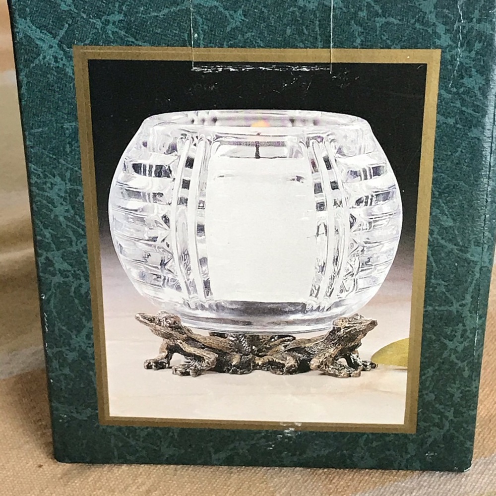 NIB Crystal Clear 3” Votive with Metal Frog Stand